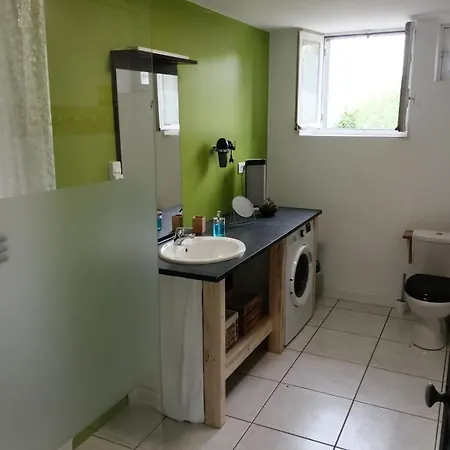 Roc&gravillon 2 Etoiles Vitrac (Puy-de-Dome)