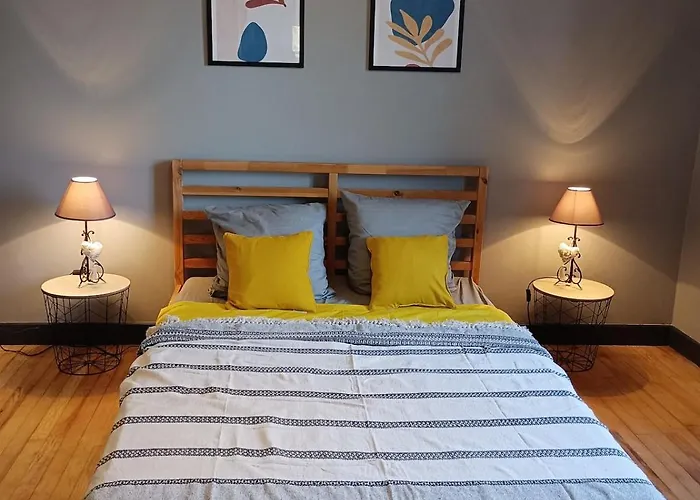 Roc&gravillon 2 Etoiles Holiday home *